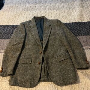 Elegant Tweed Women’s Blazer in Gray